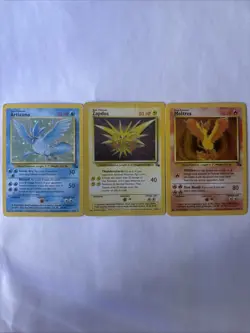 Articuno, Zapdos & Moltres Fossil Holo Bundle Pokemon TCG - Image 1