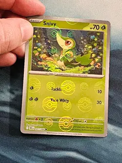 Snivy 001/086 Common Black Bolt Pokemon Reverse Holo Pokeball NM/M - Image 1
