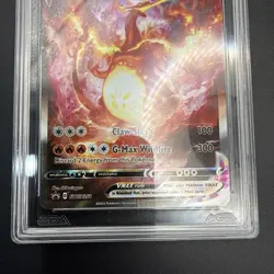 Pokemon TCG Charizard VMAX SWSH261 Full Art Ultra Rare Black Star Promo - Image 4