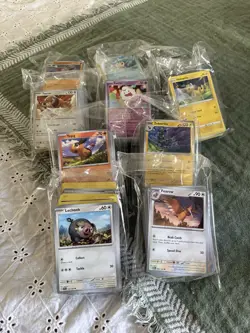 1000 Pokemon Cards Bulk Lot - Commons and Uncommons No Energies or Trainers! - Image 4