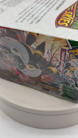 Pokemon TCG Sword & Shield Evolving Skies Booster Box Sealed w/Acrylic Case - Image 2