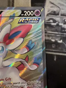 Pokemon TCG Sylveon v Full Art Ultra Rare Holo Card Evolving Skies 183/203 - Image 3