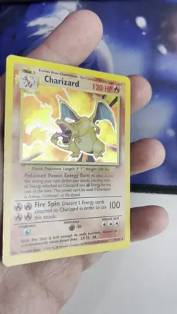 Pokemon Charizard Base Set 4/102 - Image 2