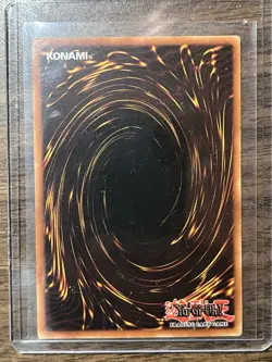 RARE 2002 YU-GI-OH! STARTER DECK: YUGI #SDY-006 DARK MAGICIAN - Image 3