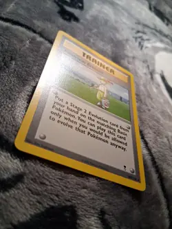 Pokemon Breeder 102/110 Legendary Collection Regular LP+ Very Clean - Image 2