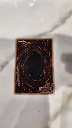 Yu-Gi-Oh Red Nova DRL3-EN017 Secret Rare 1st Edition Light Play Condition - Image 3