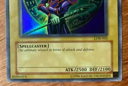 Yugioh Dark Magician Ultra Rare LOB-005 OG Original Print 2002 Unlimited Vintage - Image 4