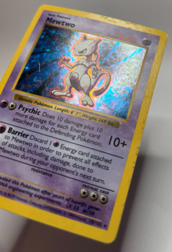 POKEMON BASE SET SHADOWLESS MEWTWO 10/102 HOLO RARE HP - Image 3