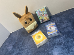 Plush Deck Case Officially Licensed Pokemon Card Game Scarlet & Violet - Image 1