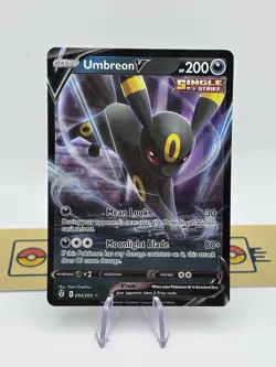 Pokemon TCG Umbreon V 94/203 Evolving Skies Ultra Rare Near Mint Condition - Image 1