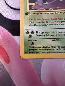 Muk 13/62 Fossil Holo 1st Edition Pokemon WOTC NM/LP - Image 3