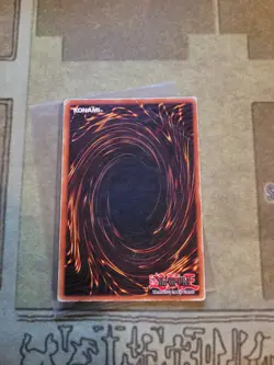YUGIOH RED-EYES B. DRAGON LOB-070 ULTRA UNLIMITED ED MP - Image 3