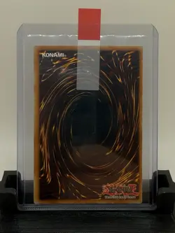 Yu-Gi-Oh Toon Dark Magician Girl JUMP-EN010 Ultra Rare Limited Edition NM - Image 2