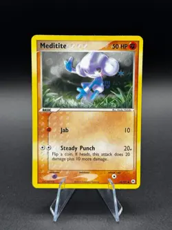 Meditite 66/101 C Hidden Legends Pokemon Holo LP - Image 1