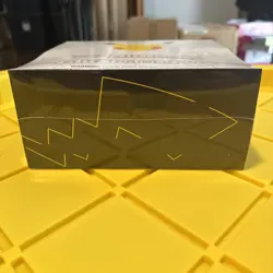 Pokemon Celebrations ETB Elite Trainer Box 25th Anniversary IN HAND!!!!!!!! - Image 5