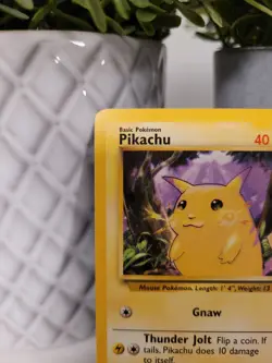 2000 Near Mint Pikachu Base Set 2 Pokemon 87/130 - Image 3