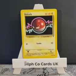 Voltorb 97/110 Legendary Collection Set Pokemon Card WOTC - Image 1