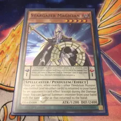 Stargazer Magician YS14-EN009 Yu-Gi-Oh! Card Light Play 1st Edition - Image 1