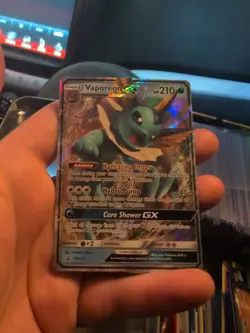 Pokemon TCG Vaporeon GX SM172 Promo Sun & Moon Black Star Holo - Image 1