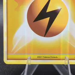 Pokemon Card Lightning Energy 91/95 Holo Call of Legends 1 Owner 😳 no play 👌🏼 - Image 4