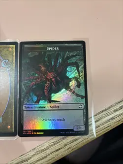 Lolth, Spider Queen NM Foil + Emblem Adventures in the Forgotten Realms - Image 4