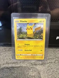 Pikachu Holo 7/15 McDonald's Promo Pokemon Card - Image 1