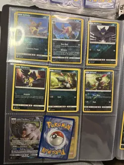 Pokemon & Bakugan Binder Lot - GX, Trainers, Foils, 100+ Cards - Image 2