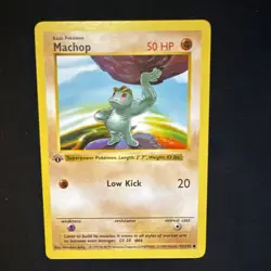 Pokemon Machop Base Set 52/102 50 HP Common Regular English 1999 1st edition - Image 1