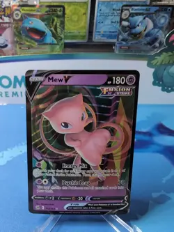 Mew V - 113/264 - Pokemon Fusion Strike Sword & Shield Ultra Rare Card NM - Image 1