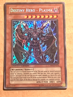 yugioh Destiny Hero Plasma CT04-EN003 Secret Rare Limited Edition Near Mint - Image 2