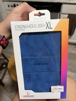 Gamegenic Stronghold 200+ XL Blue convertible deck box - Image 1