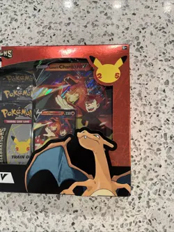 Pokemon 25 Celebrations Lance's Charizard V Collection Box Exclusive New Sealed - Image 4