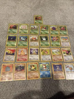 Vintage Pokemon Jungle Lot 25 Cards All Different - Image 1