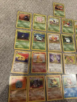 Vintage Pokemon Jungle Lot 25 Cards All Different - Image 2