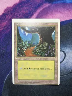 Miscut 1x Forest Basic Land 4th Edition MTG Magic Gathering Error Misprint - Image 1