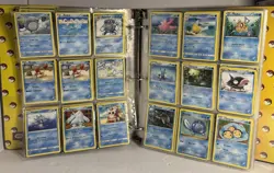 Original Pokemon Binder With 675 Vintage Mixed Cards Pre-owned - Image 4