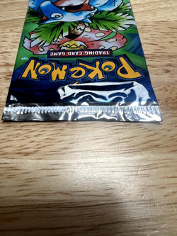 *HEAVY* Pokemon WOTC Base Set Booster Pack Venusaur Art Brand New/Sealed! 🔥 - Image 4