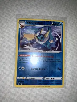Vaporeon Pokemon TCG Vivid Voltage 030/185 Reverse Holo Rare NM - Image 1