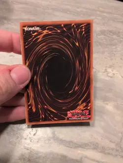 Blue-Eyes White Dragon SDK-001 Yu-Gi-Oh! TCG Holo Foil Unlimited Kaiba Card - Image 4