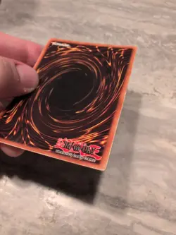 Blue-Eyes White Dragon SDK-001 Yu-Gi-Oh! TCG Holo Foil Unlimited Kaiba Card - Image 5