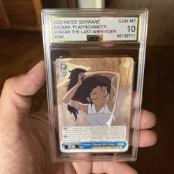 Katara: Playing With Water WX04-090 C - Weiss Schwarz - Avatar Graded 10 AGS - Image 1
