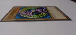 Dark Magician YGLD-ENA03 (Common, 1st Edition, Heavily Played / HP) Yugioh - Image 2