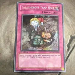 Treacherous Trap Hole, Yu-Gi-Oh! Secret Rare, 1st Edition CSOC-EN089 - Image 1