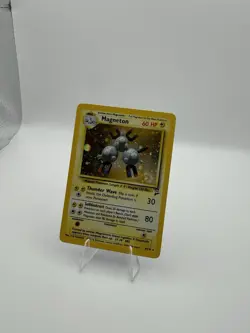 Magneton 009/130 Base Set Holo Unlimited Pokemon WOTC LP Swirl - Image 3