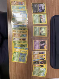 Mini Lotto Neo Discovery Pokemon Holo Houndoom - Image 1