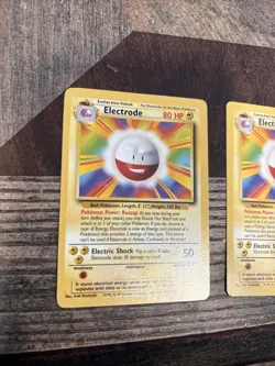 X2 Pokemon TCG Base Set Electrode 21/102 Unlimited Regular Rare, LP Condition - Image 3