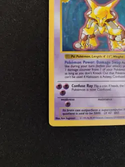 Alakazam 1/102 SHADOWLESS Holo Rare Base Set Pokemon - Image 4