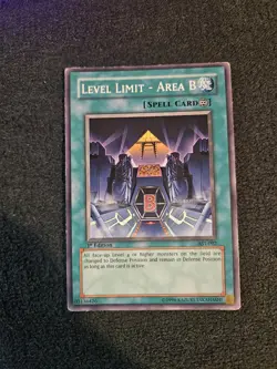Level Limit - Area B AST-092 Common First edition - Image 1