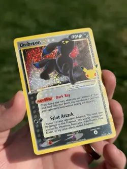Pokemon TCG: Umbreon Gold Star 17/17 Celebrations 25th Anniversary NM - Image 3