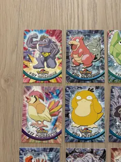 TOPPS Pokemon 1999 Trading Card Bundle x 17 - Image 2